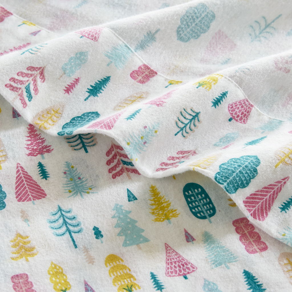 Cozy Soft - 4 Piece Full Flannel Printed Sheet Set - White Holiday Trees