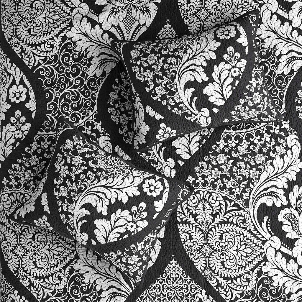 Vienna - 6 Piece King Printed Cotton Quilt Set With Throw Pillows - Black