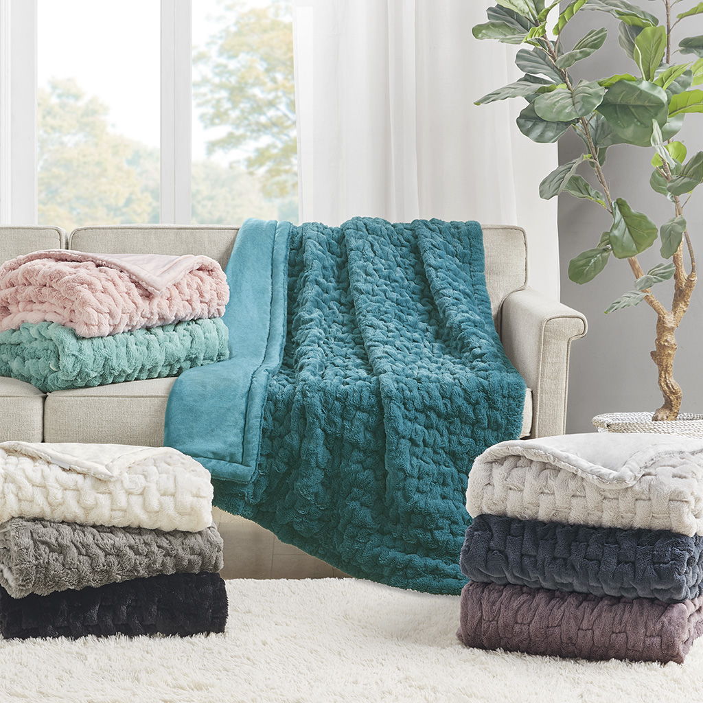 Ruched Fur - Ruched Throw - Aqua