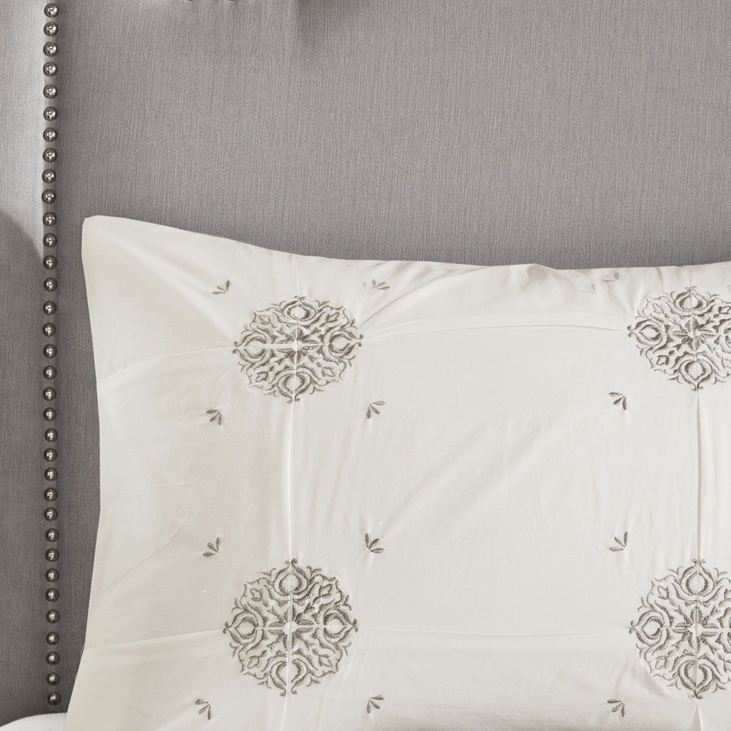 Malia - 4 Piece Embroidered Reversible Duvet Cover Set - Ivory