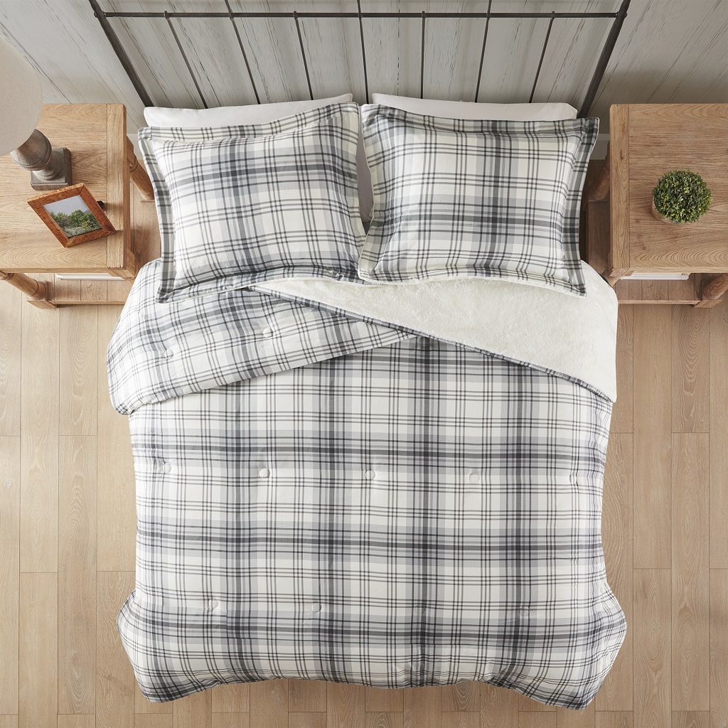 Bernston - Faux Wool to Faux Fur Down Alternative Comforter Set - Gray Plaid