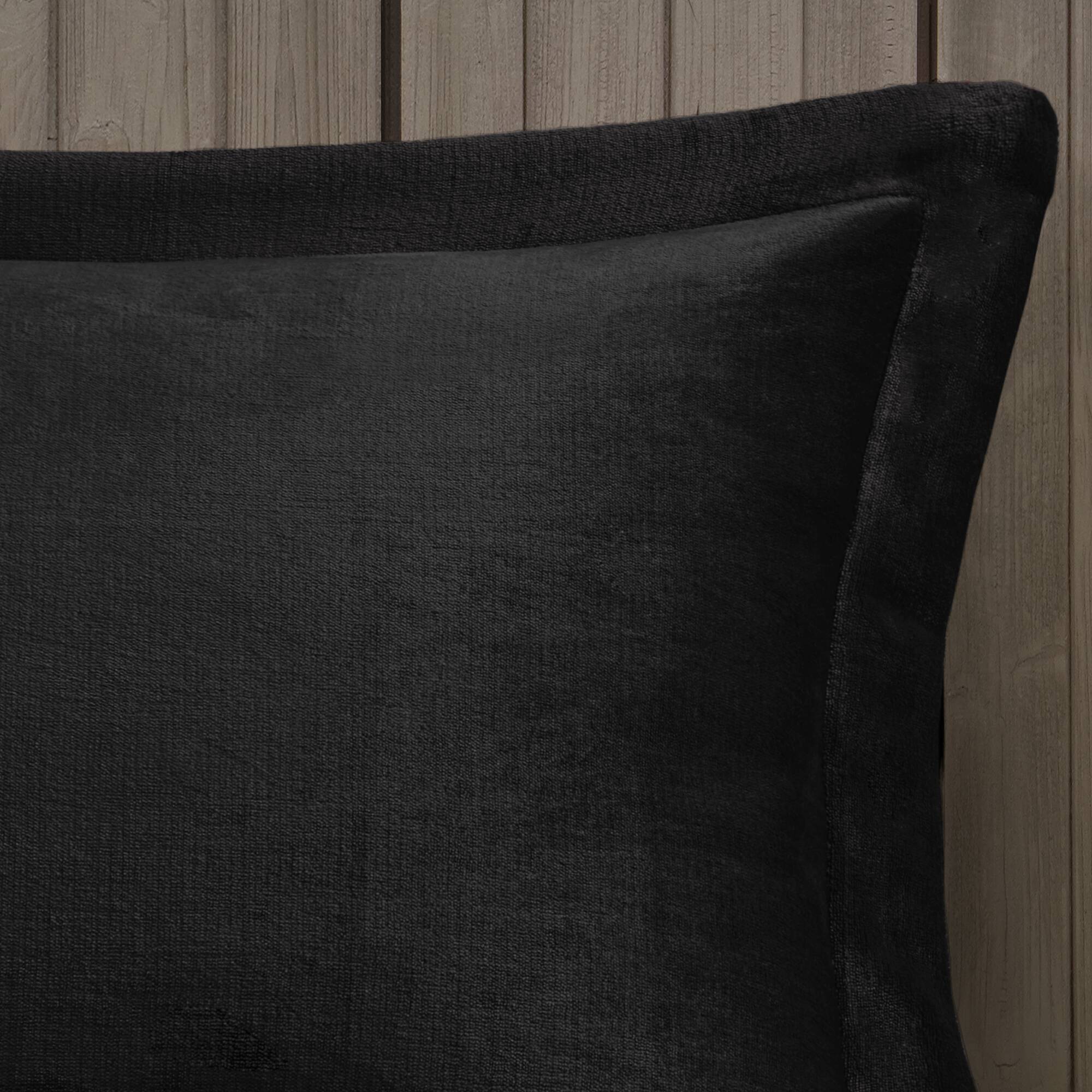 Alton - King Plush Sherpa Down Alternative Comforter Set - Black