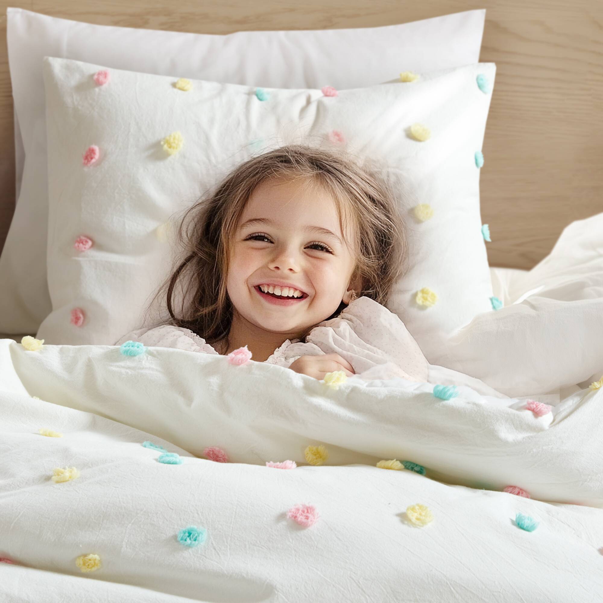 Callie - Twin Pom Pom Comforter Set - Multi