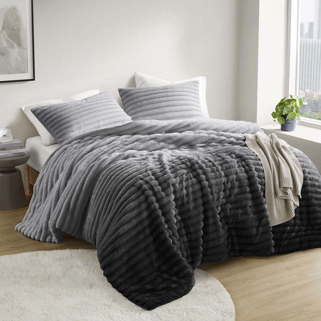 Avril - Full/Queen Fluffy Ribbed Plush Comforter Set - Gray Ombre