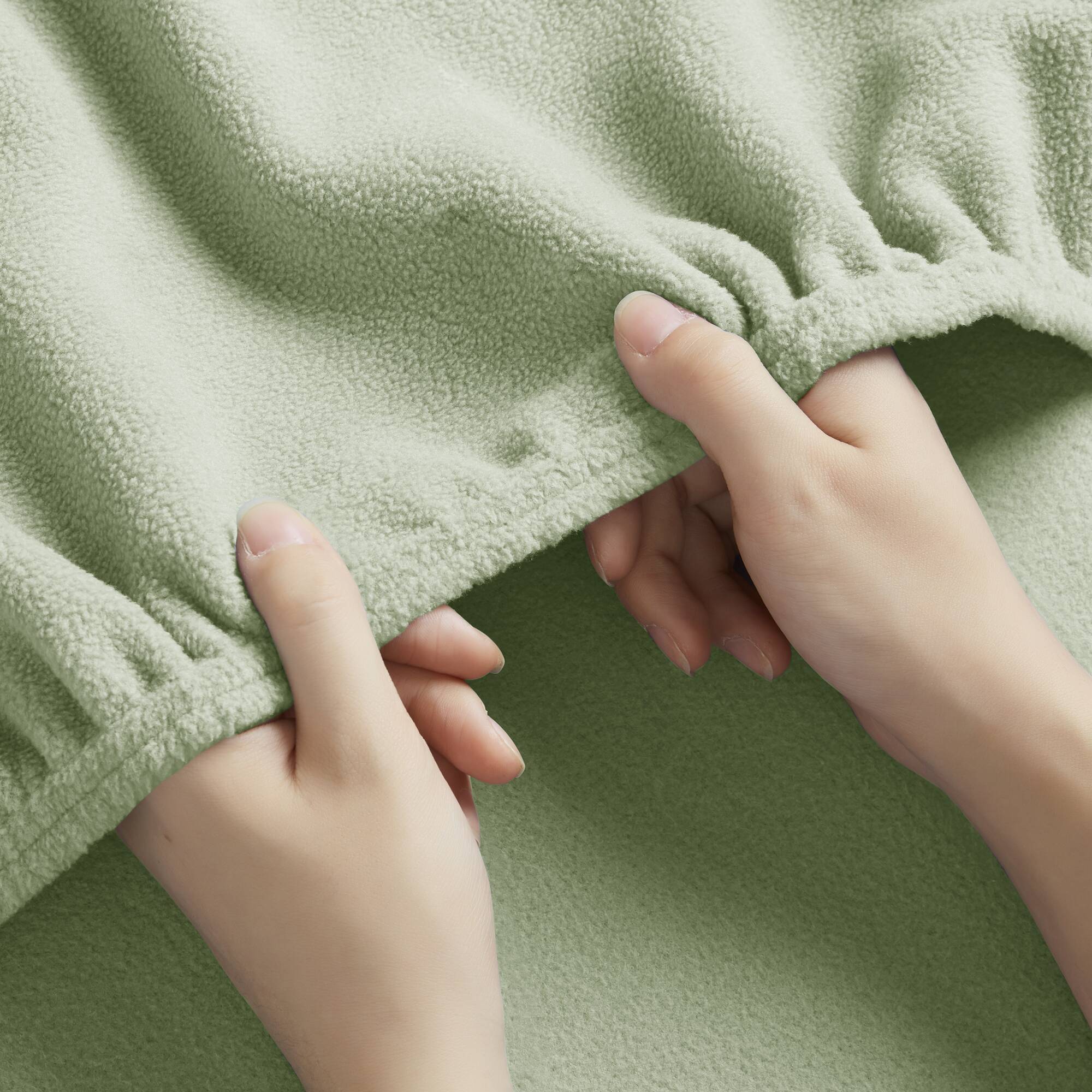 Micro Fleece - Queen Sheet Set - Green