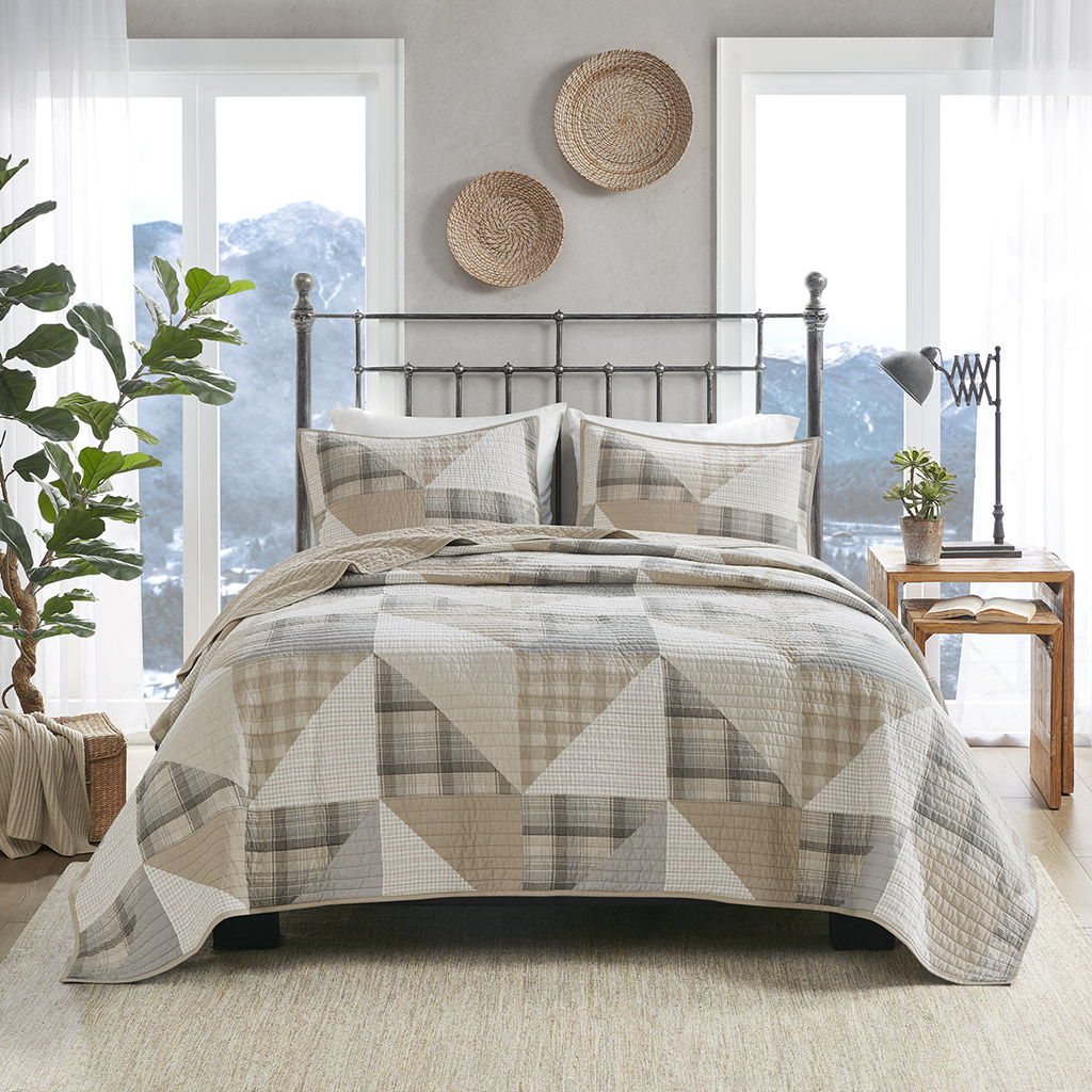 Olsen - 3 Piece King Oversized Cotton Quilt Set - Tan
