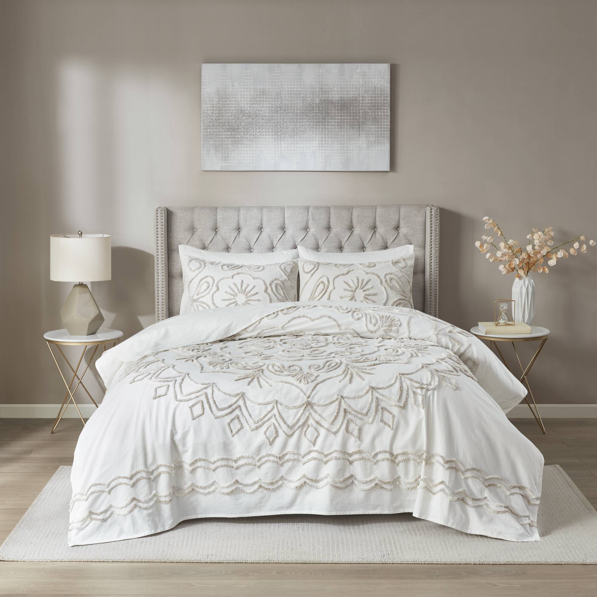 Violette - King 3 Piece Tufted Coverlet Set - Ivory / Taupe