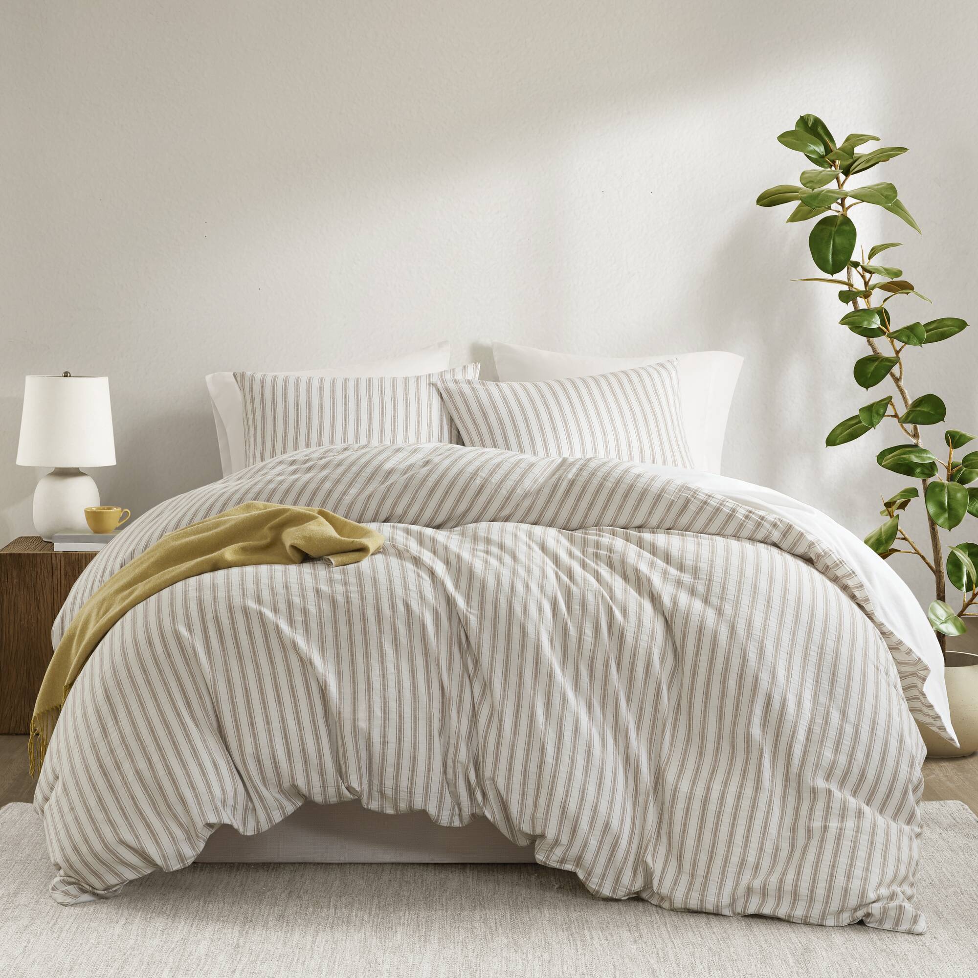 Etta - 3 Piece Queen Duvet Set - Tan