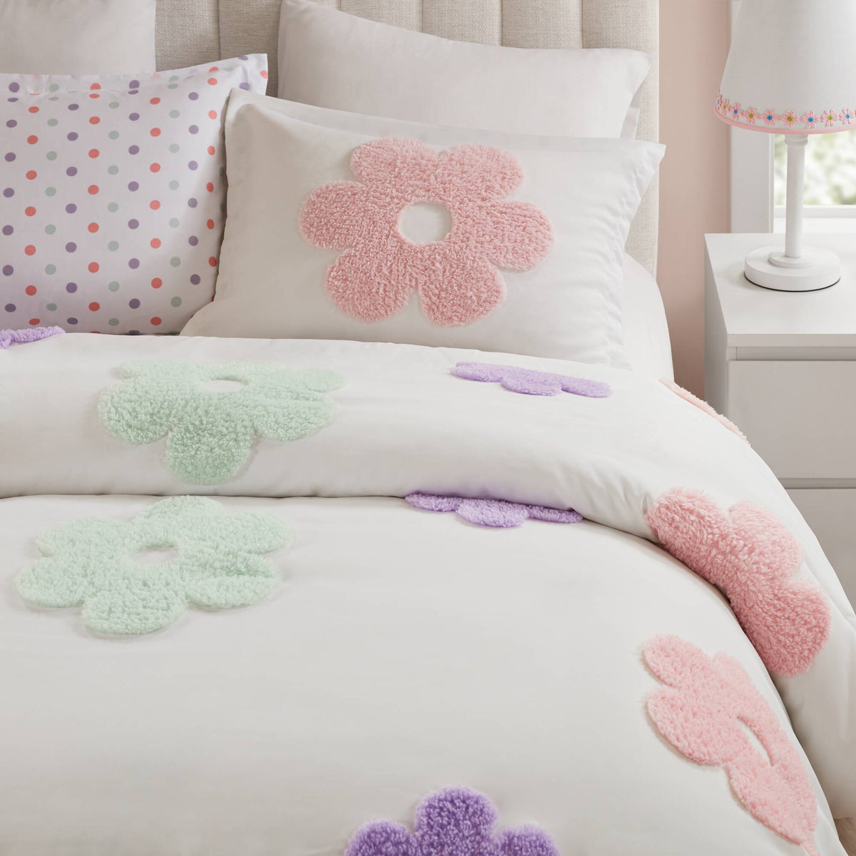 Gracie - Floral Reversible Tufted Chenille Duvet Cover Set - White / Purple