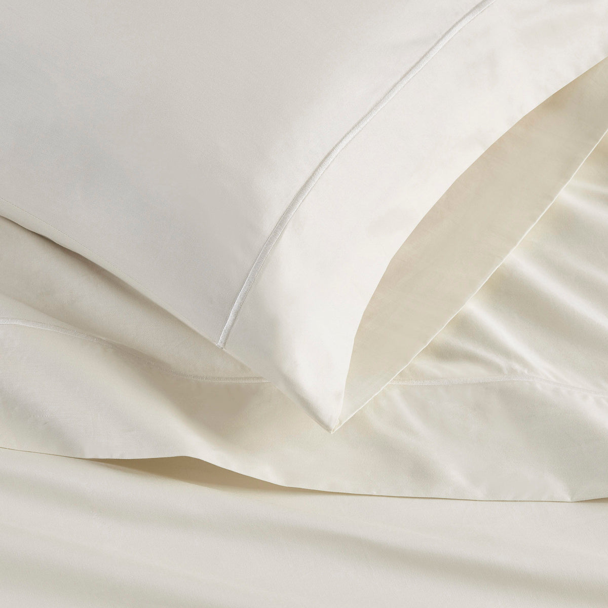 Luxury Egyptian - Queen Sheet Set - Ivory