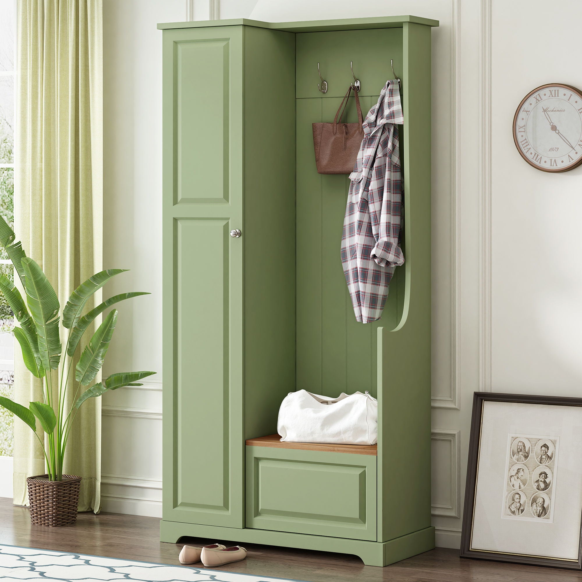 Hall Tree With Flip Up Bench