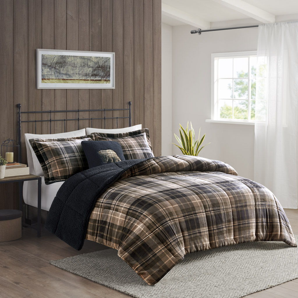 Alton - King Down Alternative Comforter Set - Brown / Black