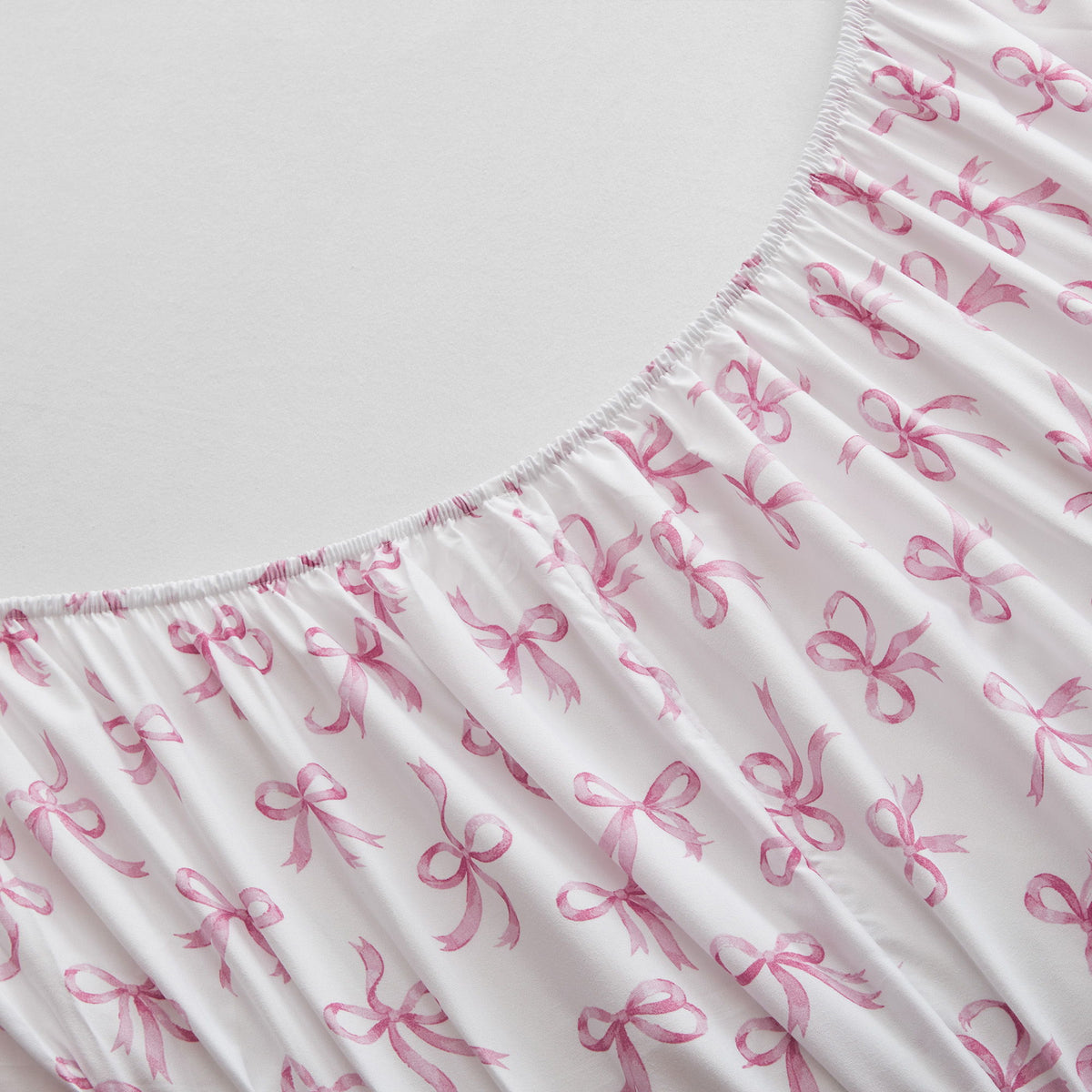 Microfiber Ruffle - Queen Sheets - Pink Bow