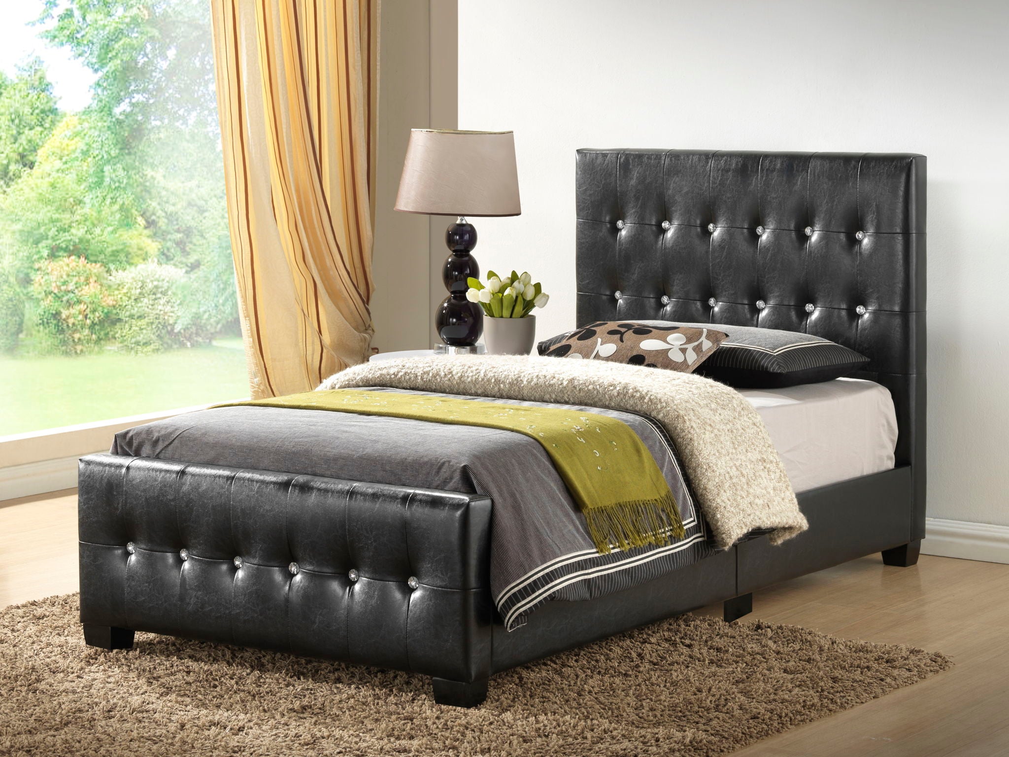 Stylish Transitional Bed