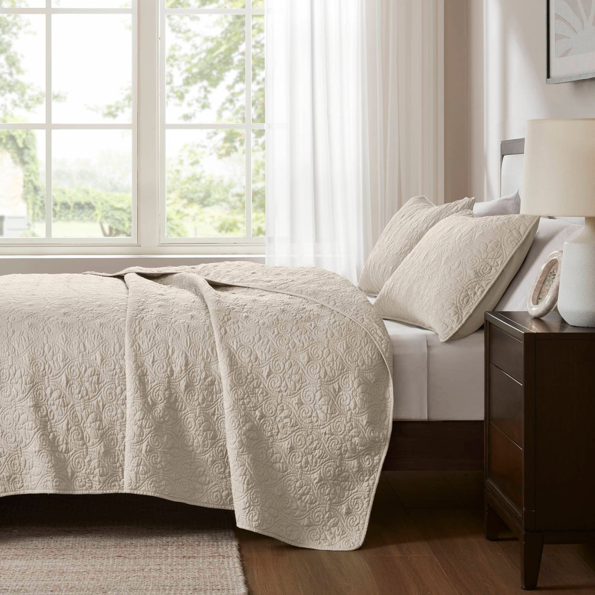 Quebec - Reversible Coverlet Set - Cream