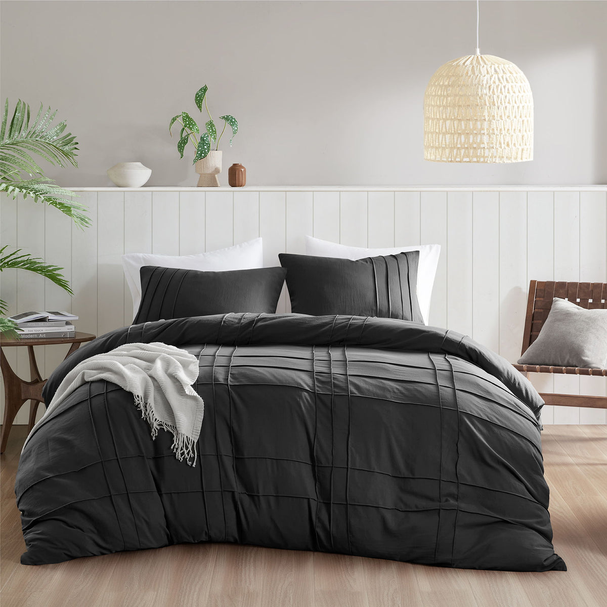 Porter - Twin/Twin Long Soft Washed Pleated Duvet Cover Set - Black