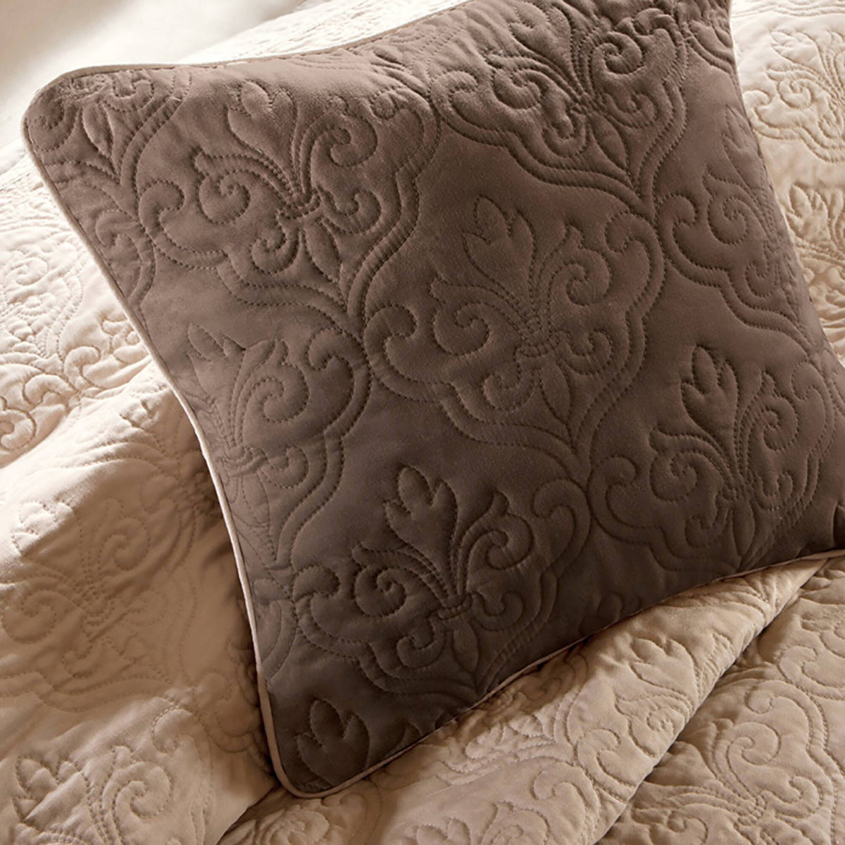 Attingham - King 7 Piece Reversible Coverlet Set - Beige