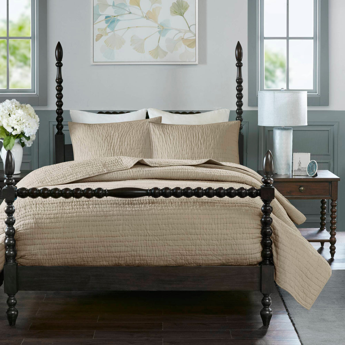 Serene - Hand Quilted Coverlet Set - Linen