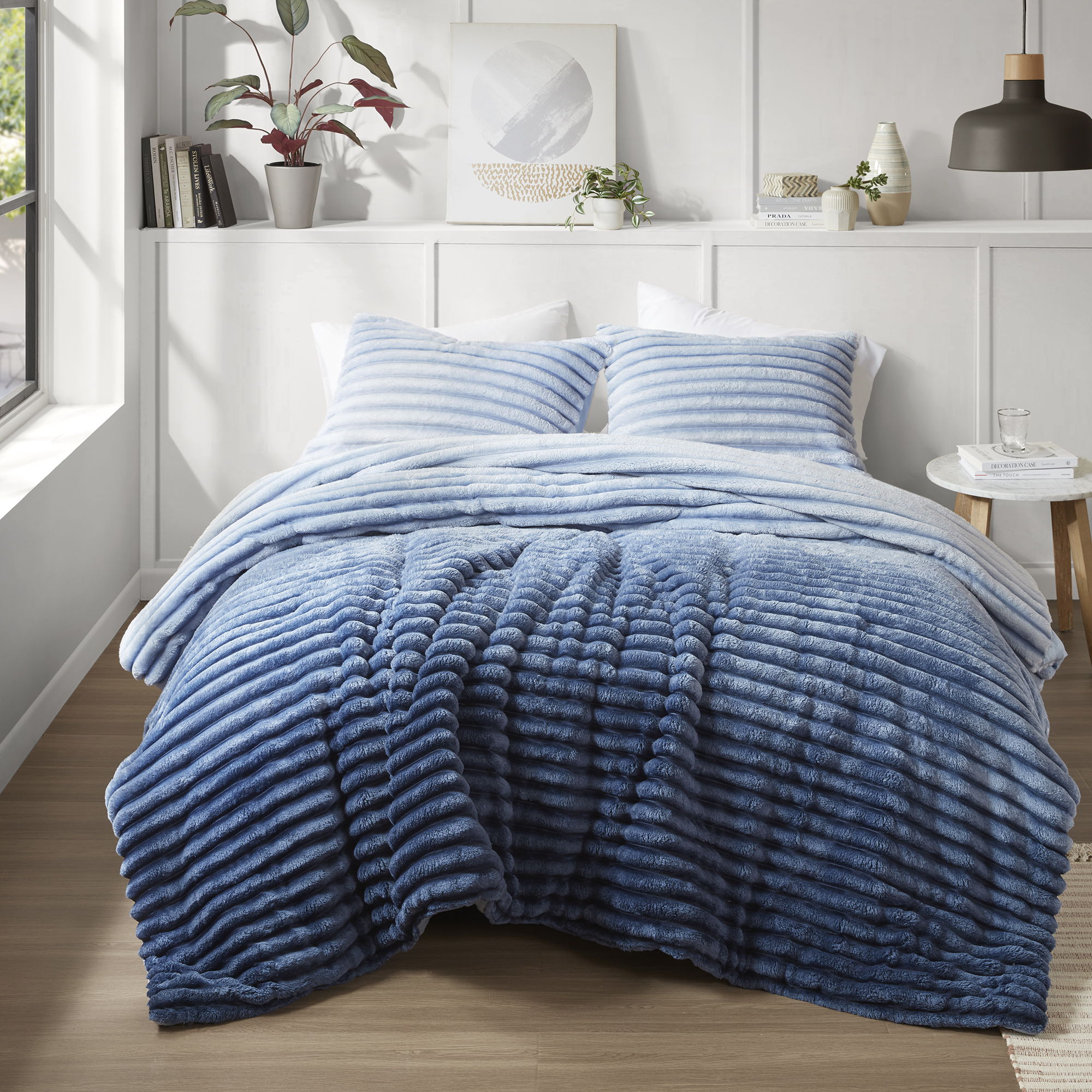 Avril - Twin/Twin Long Fluffy Ribbed Plush Comforter Set - Blue Ombre