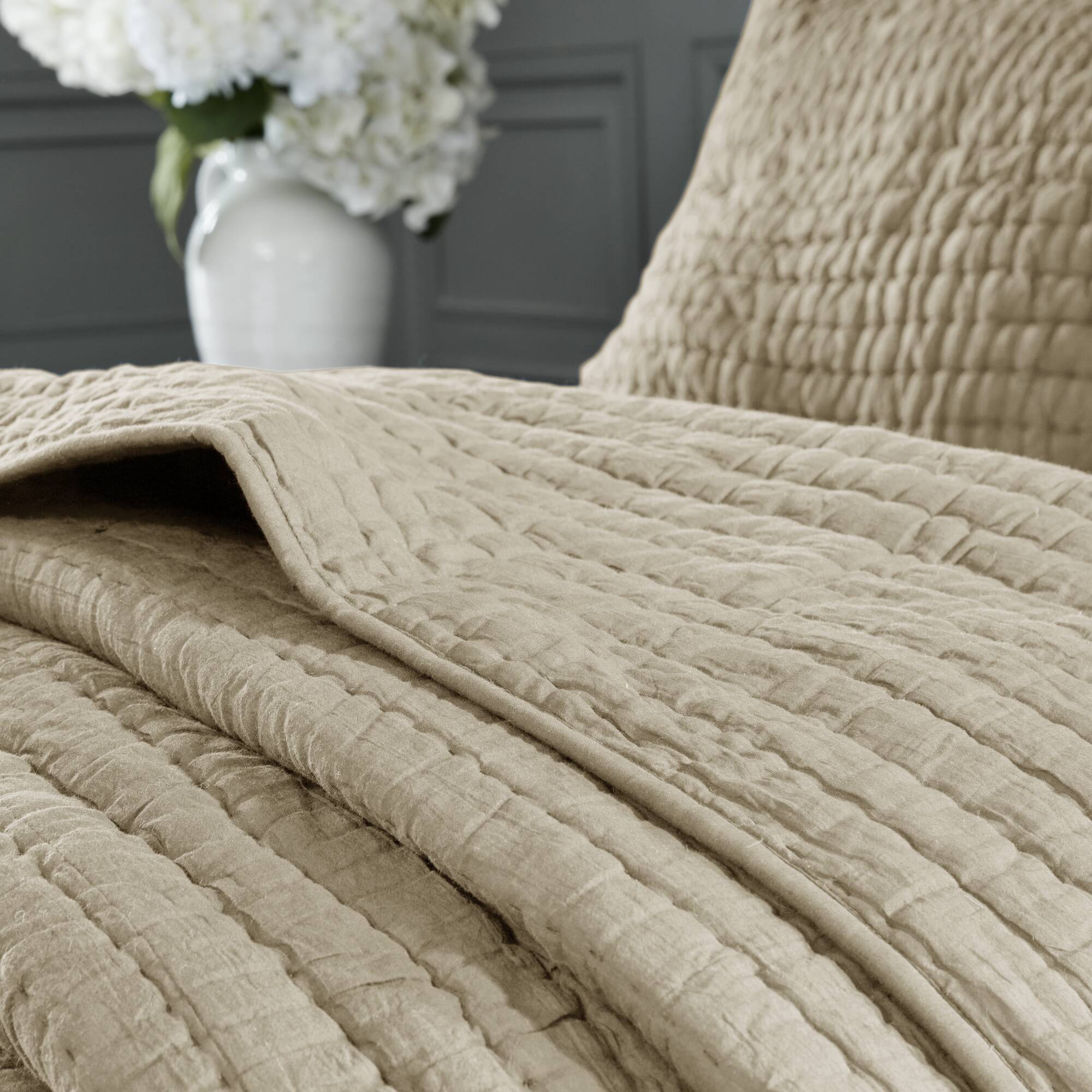 Serene - King Hand Quilted Coverlet Set - Linen
