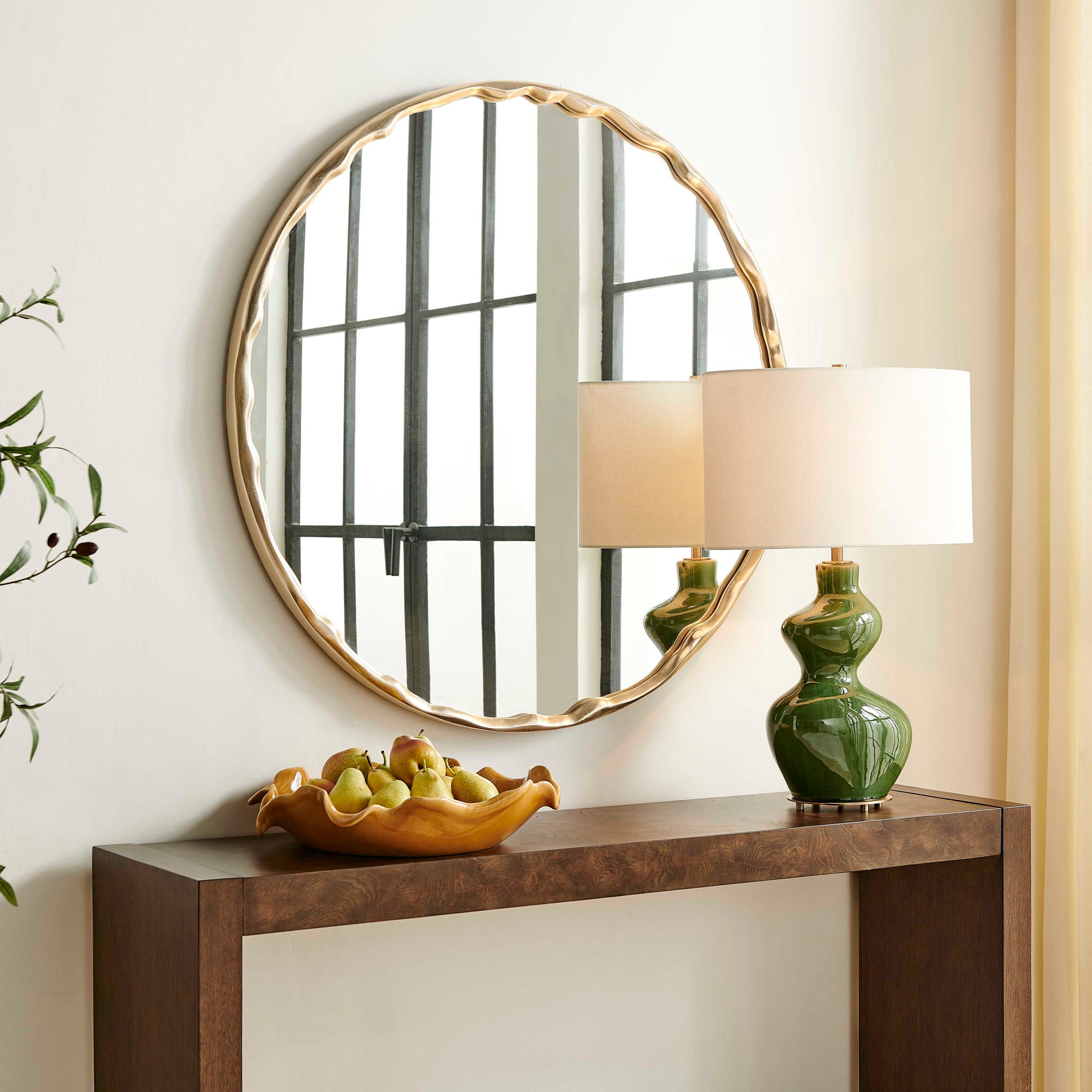 Crinkle - Round Mirror - Brass