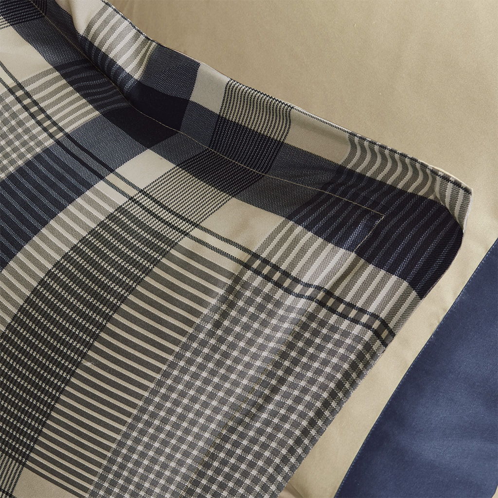 Robbie - Queen Comforter And Sheet Set - Navy Multi